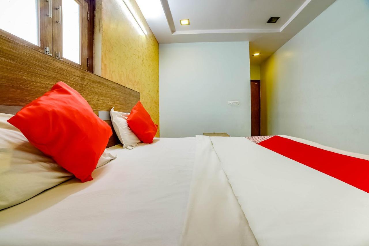 Oyo Hotel Chandrika Inn Near Jama Masjid New Delhi Exteriör bild